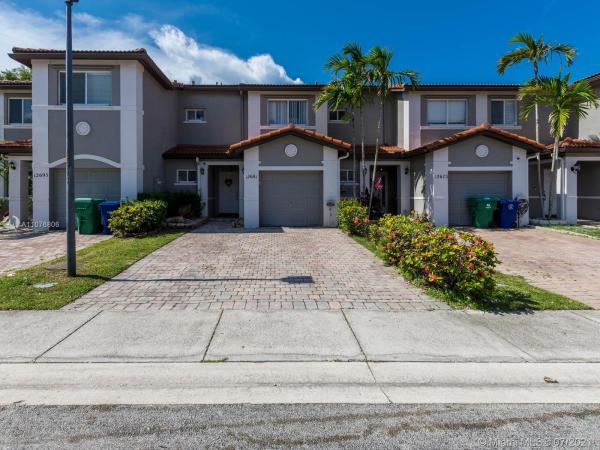 Harbour Lake Townhomes, 12681 SW 28th Ct, Miramar, Florida 33027, image 2
