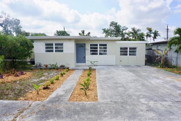 Welwyn Manor, Miramar, Florida 33023, image 2