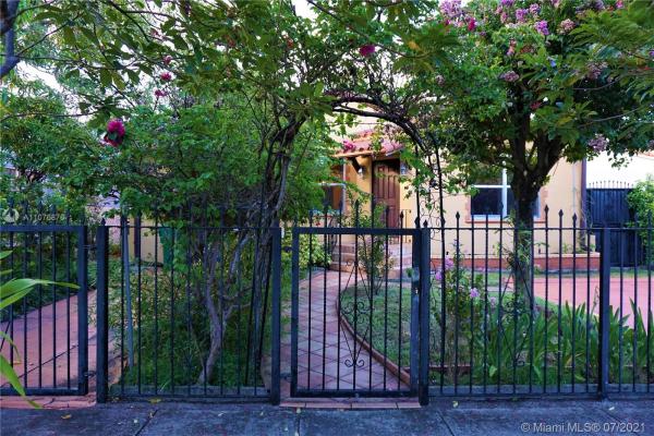 Durniers, 1751 SW 16 Ter #, Miami, Florida 33145, image 2