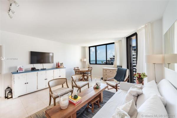 Brickell Key Two, 540 Brickell Key Dr #1815, Miami, Florida 33131, image 2