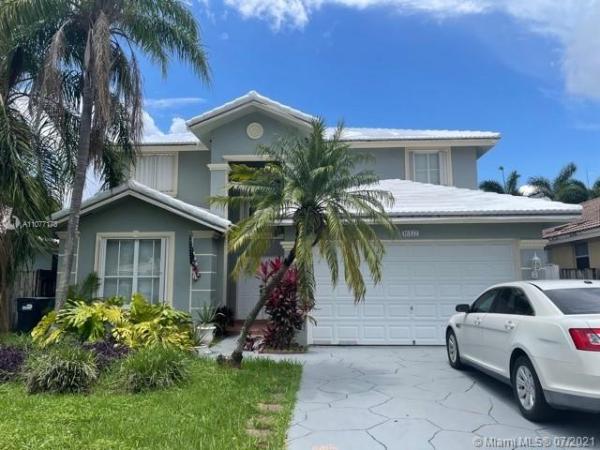 16137 SW 68th St, Unincorporated Dade County, Florida 33193, image 2