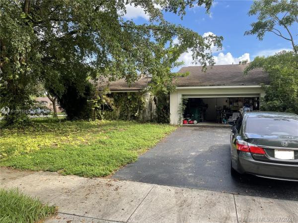 Stonebridge, 11901 Sailboat Dr, Cooper City, Florida 33026, image 1