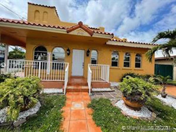 Carolina Heights, 2960 SW 4th St, Miami, Florida 33135, image 2