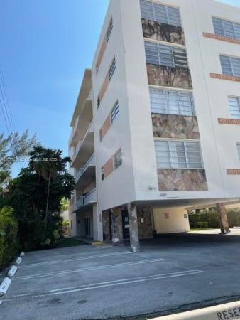 Chatillon Hall, 1020 94th St #203, Bay Harbor Islands, Florida 33154, image 2