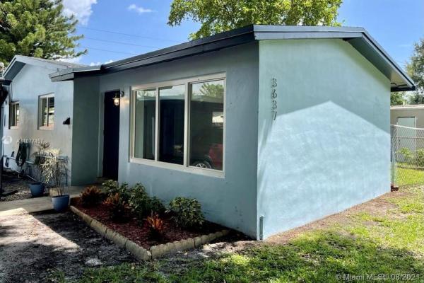 Fairfax Brolliar, 3637 Riverland Rd, Fort Lauderdale, Florida 33312, image 2