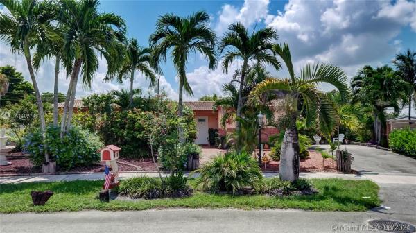 Palm Springs North Residential, 17301 NW 78th Pl, Palm Springs North, Florida 33015, image 2