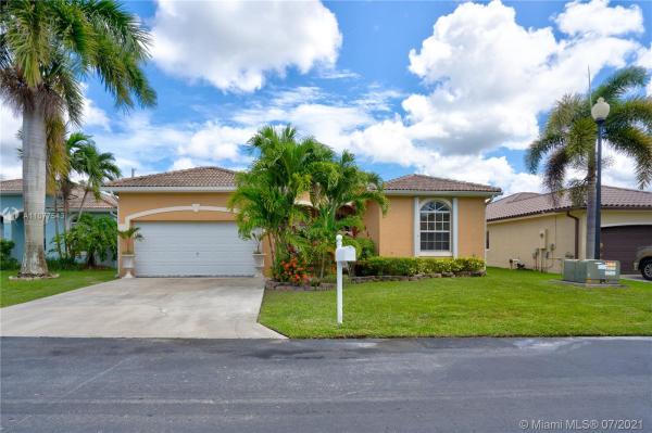 East Lake, 2990 SE 7th Pl, Homestead, Florida 33033, image 2