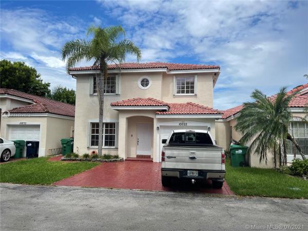 The Landings, 10022 SW 162nd Ct, The Hammocks, Florida 33196, image 2
