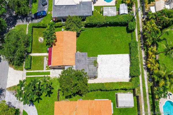 Spring View, 750 Wren Ave, Miami Springs, Florida 33166, image 2
