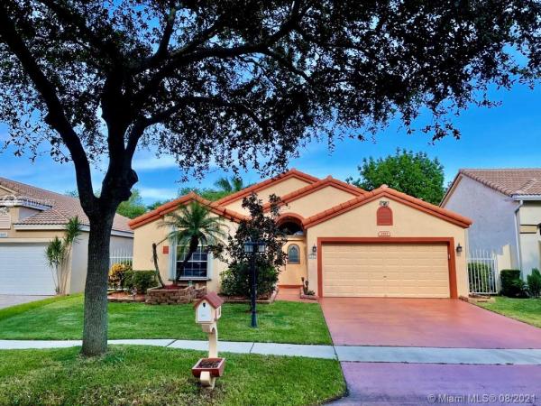 Regents Park, 2811 Cayenne Ave, Cooper City, Florida 33026, image 2