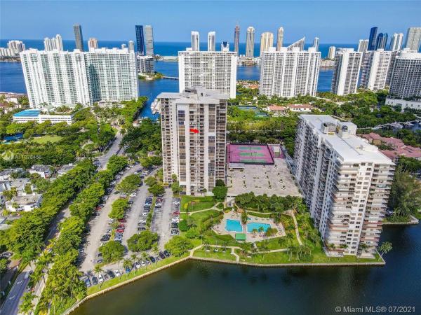 Tower At Biscayne Cove, 18181 NE 31st Ct #2110, Aventura, Florida 33160, image 2