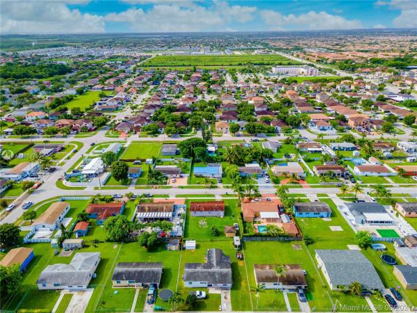 East Dixie Park, 10980 SW 222nd Ter, Goulds, Florida 33170, image 2
