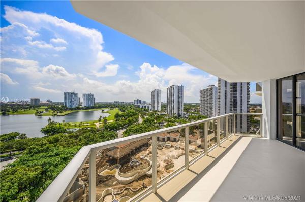 Hamptons West, 20281 E Country Club Dr #1011, Aventura, Florida 33180, image 2