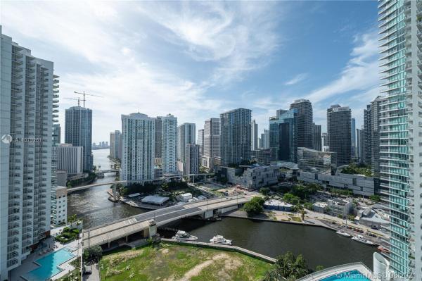 The Ivy At Riverfront, 90 SW 3rd St #2814, Miami, Florida 33130, image 2