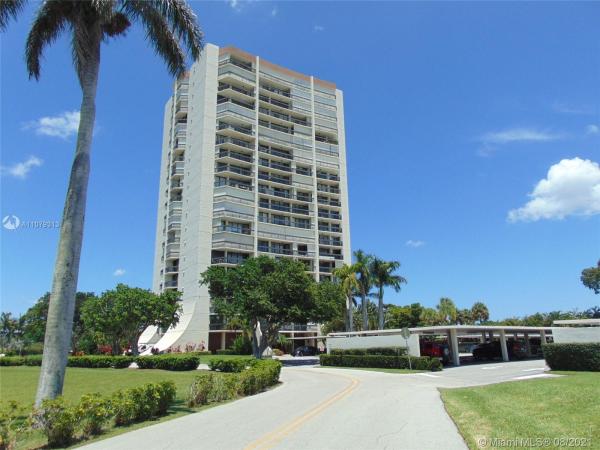 Washington Tower, 2000 Presidential Way #705, West Palm Beach, Florida 33401, image 2