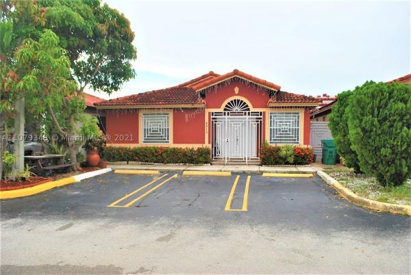 Les Fontaines, 8913 NW 120th Ter #34, Hialeah Gardens, Florida 33018, image 1