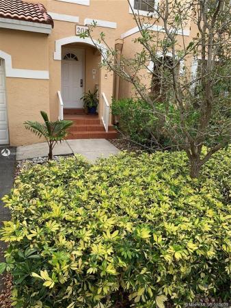 Regatta Pointe, 14817 Balgowan Rd #201-5, Miami Lakes, Florida 33016, image 2