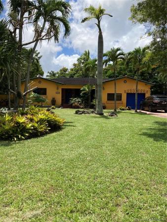 Biscayne Gardens, 14224 NW 1st Ave, Golden Glades, Florida 33168, image 2