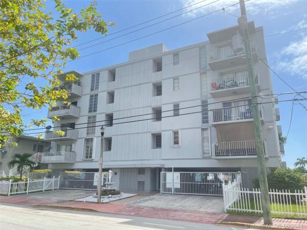 Domino Two, 8305 Crespi Blvd #2D, Miami Beach, Florida 33141, image 2