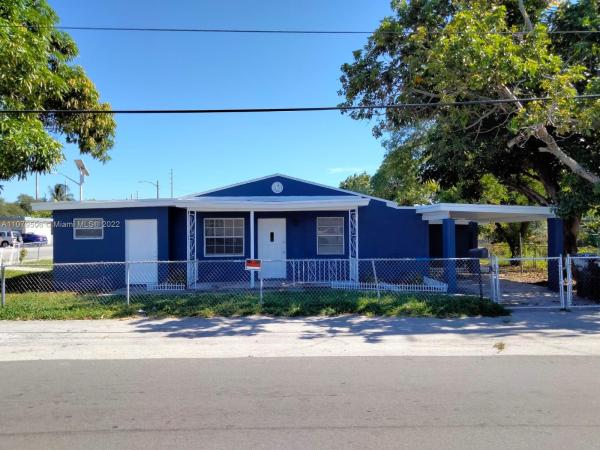 Paradise Manor, 525 SW 1st St, Dania Beach, Florida 33004, image 1