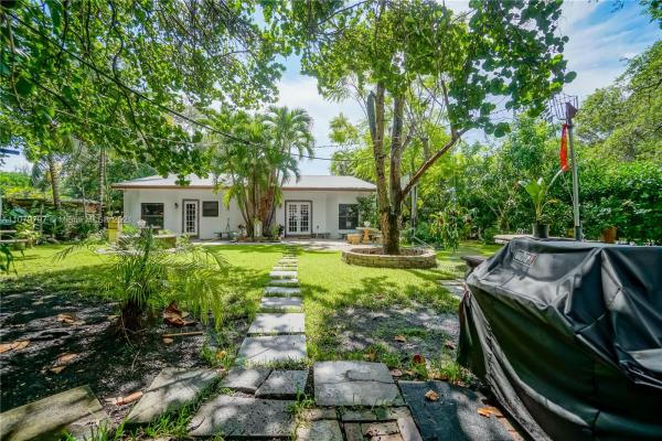 Cocoplum Terrace, 6801 SW 63rd Ave, South Miami, Florida 33143, image 2