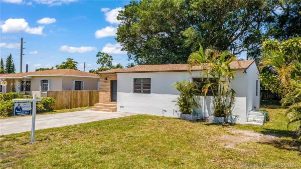 Hollywood Highlands Park, 2323 Funston St, Hollywood, Florida 33020, image 2
