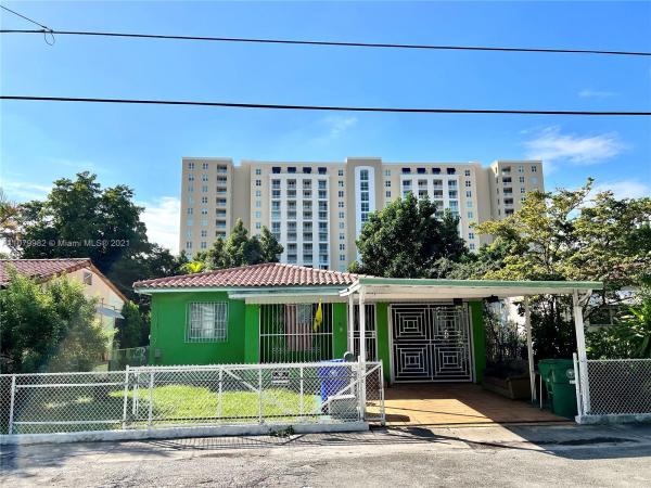 St Manors, 70 NW 40th Ct, Miami, Florida 33126, image 2