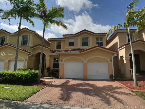 Kendall Breeze South, 12380 SW 125th St, Three Lakes, Florida 33186, image 2