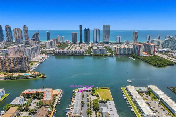 Beach Club Villas, 3999 NE 167th St #6, North Miami Beach, Florida 33160, image 3