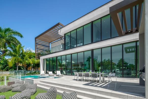 Eastern Shores, 3260 NE 165th St, North Miami Beach, Florida 33160, image 2
