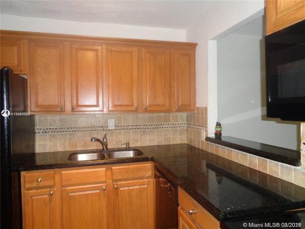 Ola, 15225 NE 6th Ave #B209, Golden Glades, Florida 33162, image 2