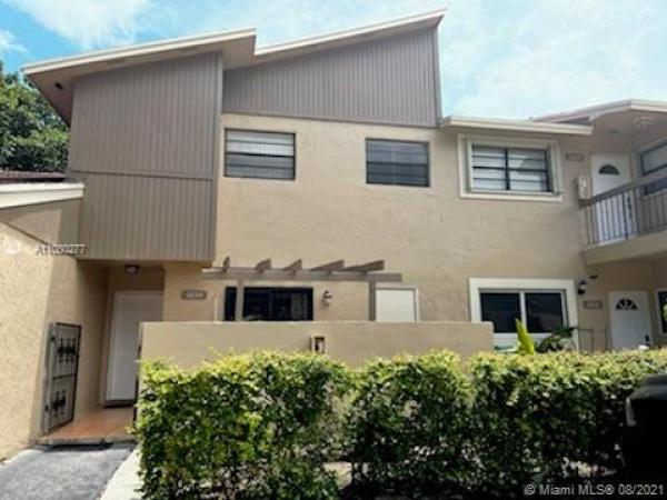 The Park Townhomes, 3654 SW 112th Ave #6-5, University Park, Florida 33165, image 2