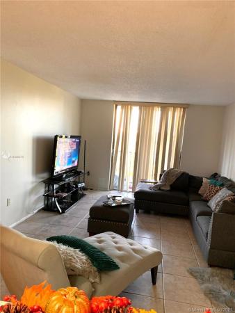 Woodside, 16851 NE 23rd Ave #B604, North Miami Beach, Florida 33160, image 2