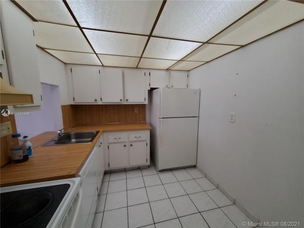 Windwood, 16751 NE 9 Ave #404, North Miami Beach, Florida 33162, image 2