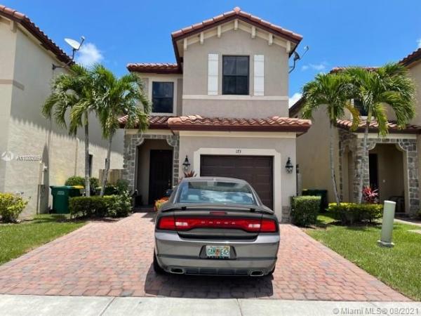 Sierra At The Vineyards, 173 NE 37th Pl, Homestead, Florida 33033, image 2