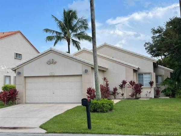 Coquina Lakes, 672 NW 45th Ave, Deerfield Beach, Florida 33442, image 2