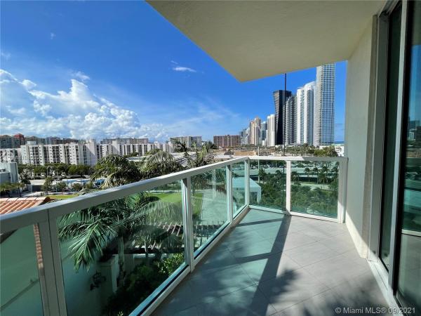 St Tropez On The Bay, 150 Sunny Isles Blvd #1-802, Sunny Isles Beach, Florida 33160, image 2