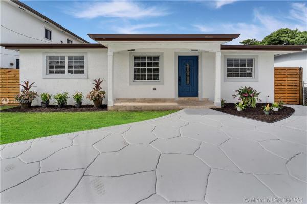 Coral Villas, 6342 SW 32nd St, Coral Terrace, Florida 33155, image 2