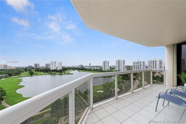 The Landmark, 20185 E Country Club Dr #1505, Aventura, Florida 33180, image 2