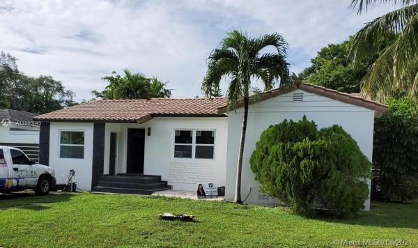Country Club Estates, 81 Whitethorn Dr, Miami Springs, Florida 33166, image 2