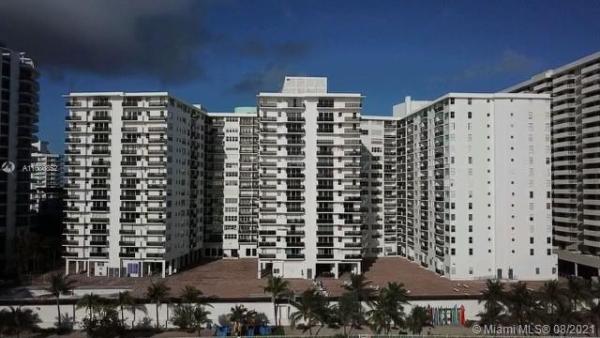 Maison Grande, 6039 Collins Ave #1534, Miami Beach, Florida 33140, image 2