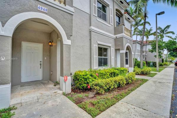 Las Terrazas At Vizcaya, 4948 SW 140th Ter #12, Miramar, Florida 33027, image 2