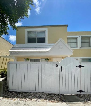 Gables Point, 4520 SW 68th Court Cir #295, Glenvar Heights, Florida 33155, image 2