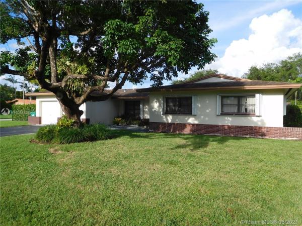 Pine Acres, 11305 SW 104th Ct, Kendall, Florida 33176, image 2
