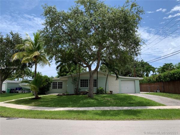 Whispering Pines Estates, 9030 SW 197th St, Cutler Bay, Florida 33157, image 2