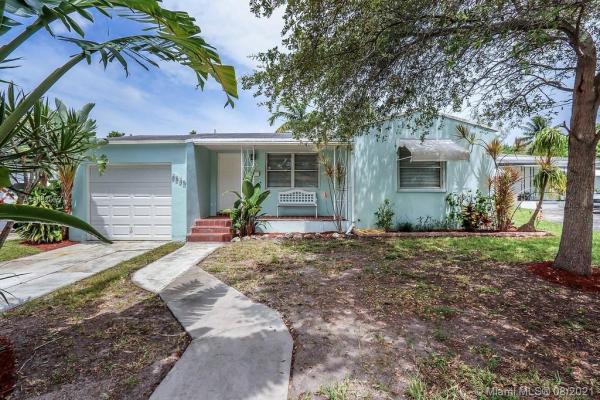 Hollywood Little Ranches, 2535 Taylor St, Hollywood, Florida 33020, image 2