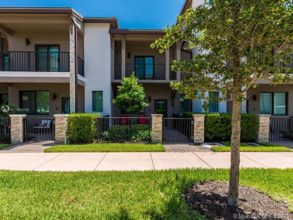 4909 NW 83rd Path, Doral, Florida 33166, image 2