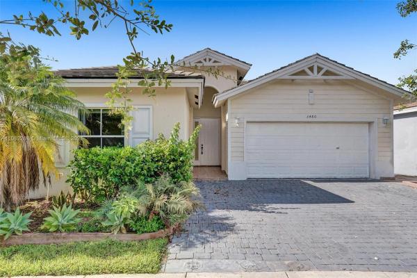 Antigua At Oasis, 3480 NE 2nd St, Homestead, Florida 33033, image 2