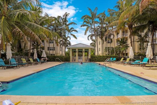 The Reserve Of Pinecrest, 7594 SW 102nd St #200, Pinecrest, Florida 33156, image 2