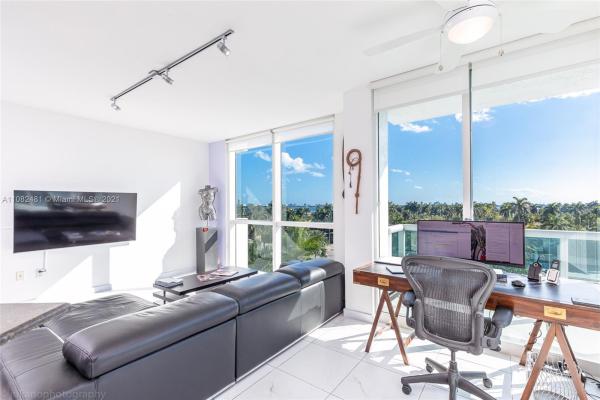 360, 7900 Harbor Island Dr #626, North Bay Village, Florida 33141, image 2